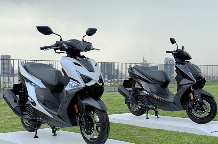 台灣山葉七代勁戰帥氣出街 燈組設計換新營造動感視覺 女車主最愛CUXi純電回歸