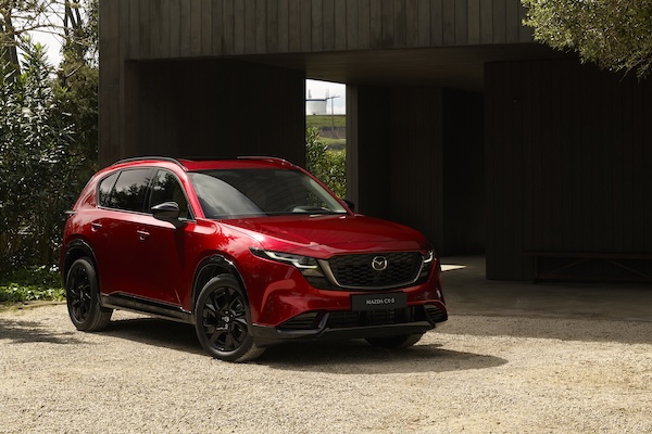 Mazda CX-5 大改款售價首度曝光！15.6 吋中控只在頂規車型