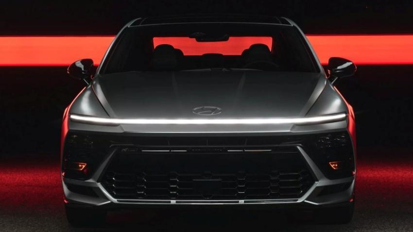 Hyundai 開啟 LED 燈條時代,如今設計總監表示已經看夠了。
