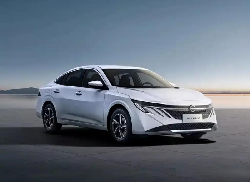 大改款 Sentra 造型曝光。（圖片來源：最新自動車情報）