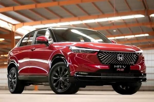 Honda HR-V 日規將新增 RS 運動車型!專屬套件令台灣車迷羨慕 Honda HR-V 日規將新增 RS 運動車型!專屬套件令台灣車迷羨慕