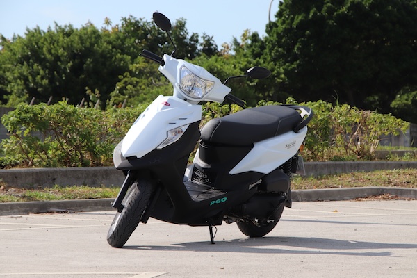 除了省油 安全賣點也很有料！PGO 威力 125 油電機車試乘心得