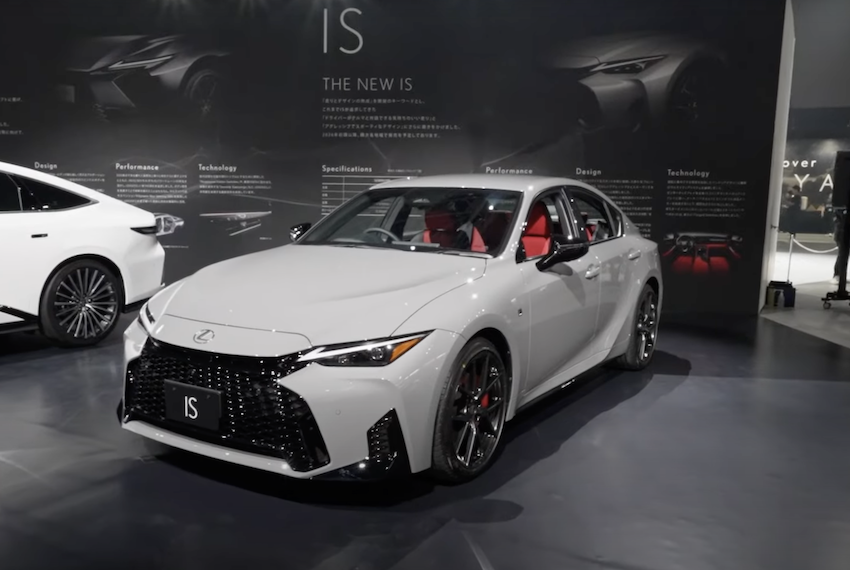 Lexus IS 三度小改款實車亮相。