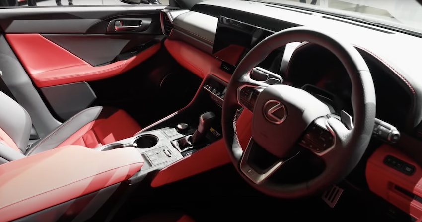 Lexus IS 內裝