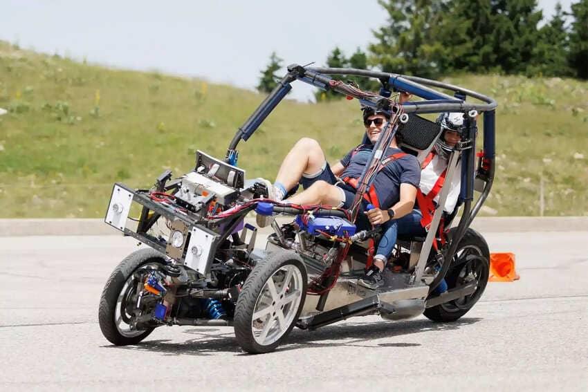 Vigoz 原型車開發中。