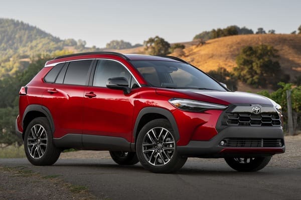 Toyota 改款 Corolla Cross 全新造型亮相！粗獷風格彰顯運動化氣勢