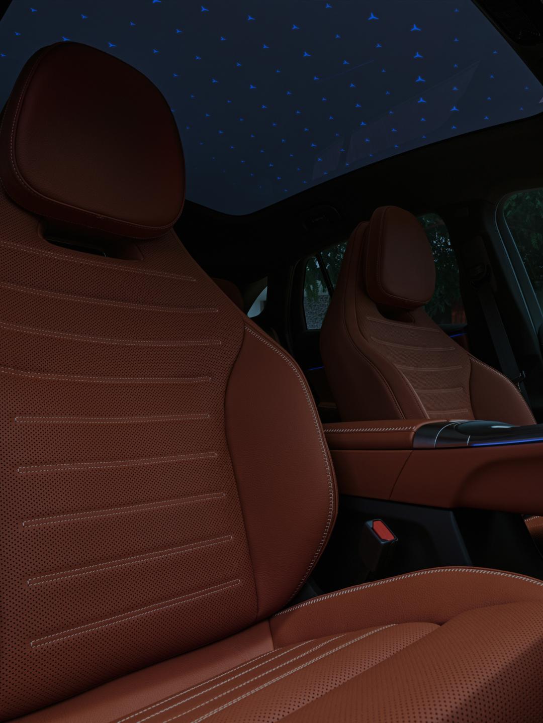 採用Sky Control星光玻璃天窗提升豪華氛圍。