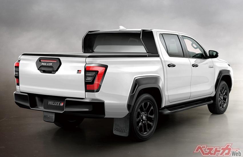 Toyota 新一代 Hilux 將配備 330 匹油電動力!車室比照 RAV4 鋪陳