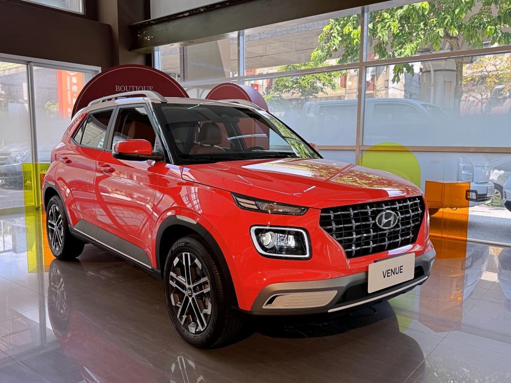 深受女性喜愛的 Hyundai Venue 推出 Boutique 車型。