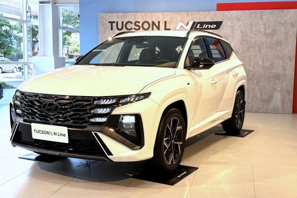 台灣 Hyundai 推出 2 款限量新車!Tucson L 專屬套件增添運動感 台灣 Hyundai 推出 2 款限量新車!Tucson L 專屬套件增添運動感