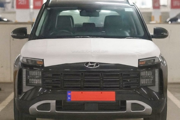 Hyundai 大改款 Venue 實車外型曝光！改搭科技座艙最快本月發表