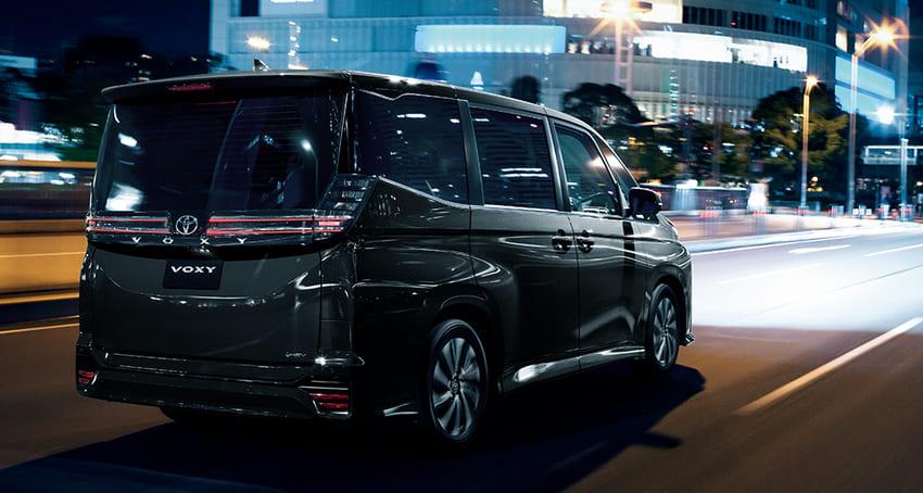新年式 Voxy 提供新車色選擇來提升新鮮感。