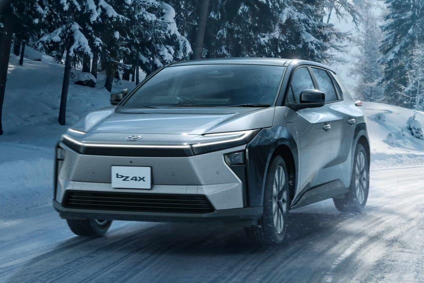 Toyota 公布小改款 bZ4X 日本售價，台灣也同步展開預售。