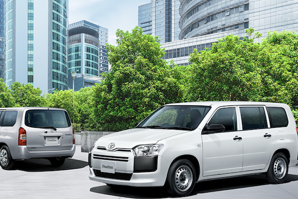 Toyota 大空間旅行車 11 月小改升級輔助駕駛！35 萬元買得到