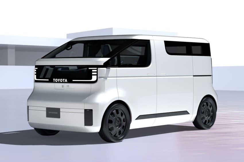圖為 2023 年 Kayoibako 多功能概念 MPV。