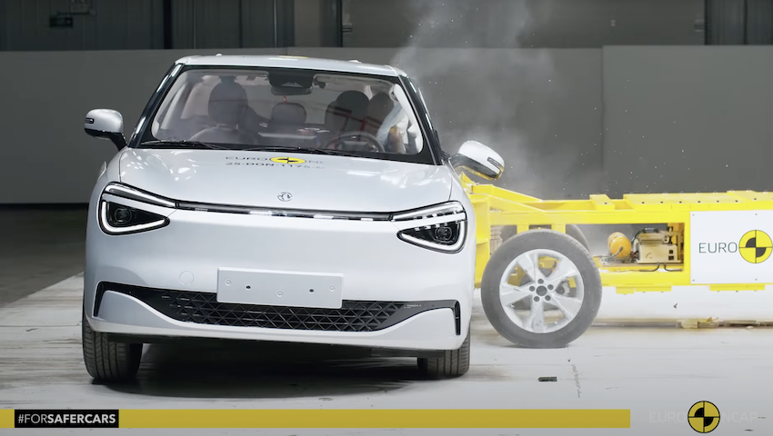 Euro NCAP 指出，這款車沒有任何防止前座乘客的相互碰撞安全防護。