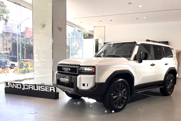 Land Cruiser 台灣版無後軸差速器鎖定  傳 Toyota 總代理提解決方案