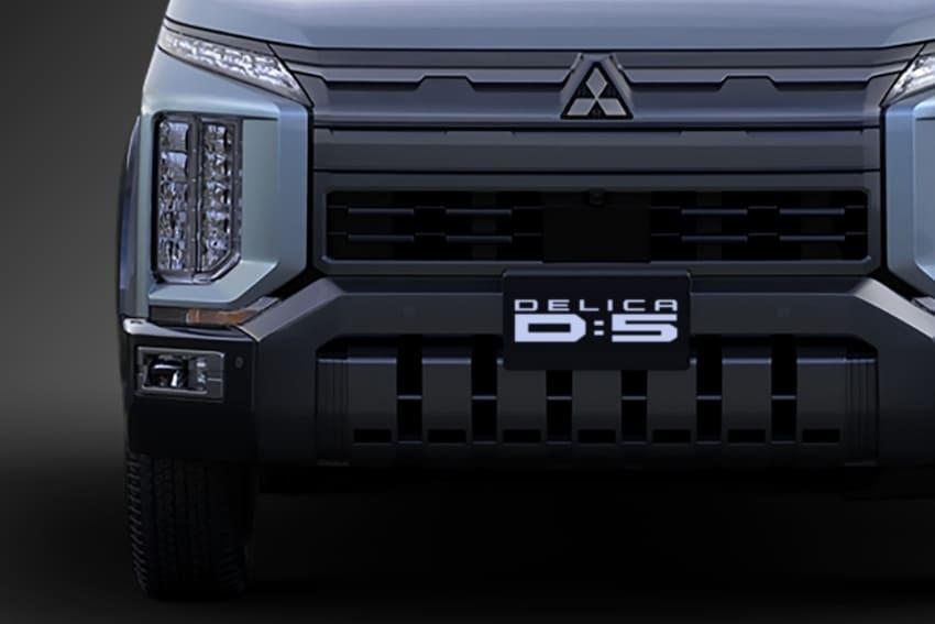 整體外型變化不小,看起來更加粗獷有型。