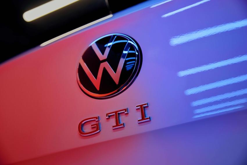 前、後及車側都有 GTI 專屬銘牌。