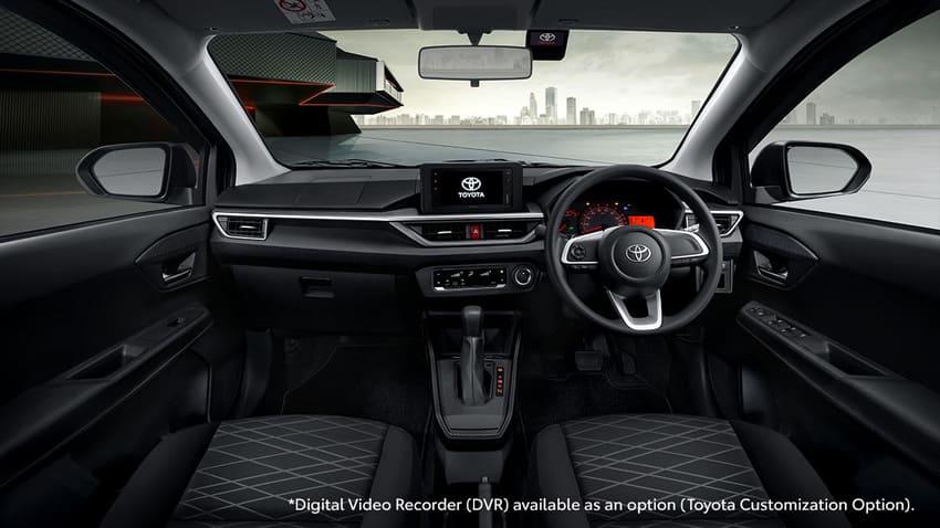 黑色內裝設計更能帶出運動化駕馭氛圍。