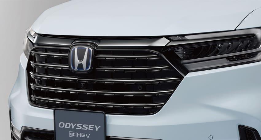 Honda 新年式 Odyssey 搶眼登場！當家 MPV 升級黑化風格更帥氣有型