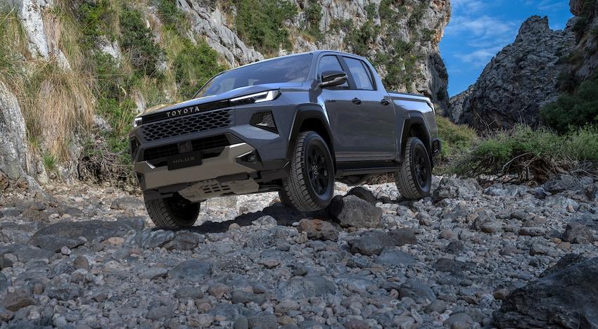 Toyota 新一代 Hilux