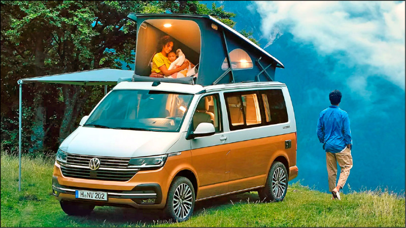 福斯商旅同步推出「放大專案」購車優惠，California Ocean最高可享30萬元折扣。