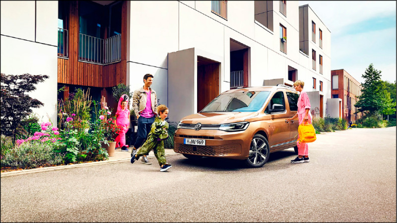 台灣福斯商旅推出「買福斯送福斯」購車優惠，搶搭雙11購物檔期熱潮。