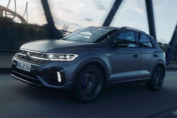 福斯跨界跑旅 T-Roc 特仕登場！性能版追加專屬消光灰塗裝帥度加倍