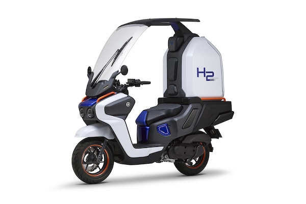 Toyota 聯手 Yamaha 打造氫能機車！續航破百公里 外型像 BWS