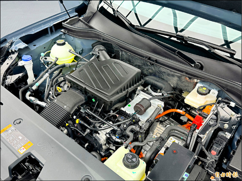Territory搭載專為油電系統開發的1.5升渦輪引擎。（記者蘇銘翰攝）