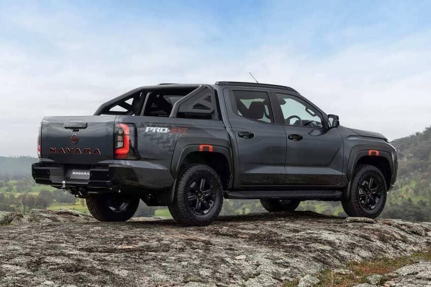 車尾採用新式樣導光設計，藉此展現獨特性。