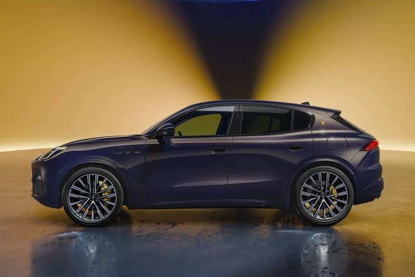 採用深紫色塗裝搭配黃色裝飾及 21 吋輪圈，打造優雅又不失動感的專屬造型。