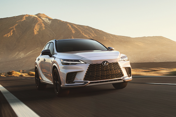 360 環景出問題影響行車安全  Lexus 日召回逾 22 萬輛車