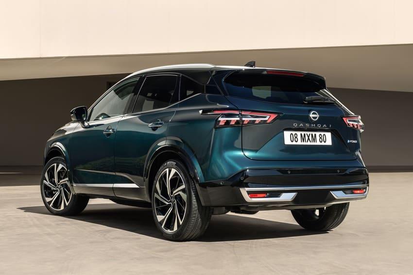 迴旋鏢 LED 尾燈設計極具辨識度。