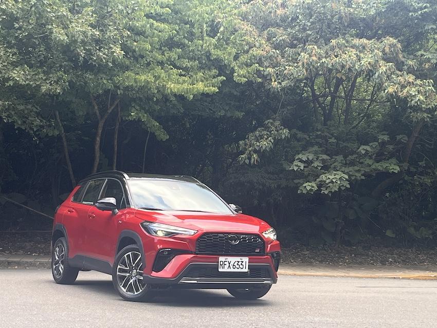 Yahoo 公布《2025 Yahoo網友購車行為大調查》，高達 55% 受訪者計畫購買 Hybrid 油電混合車。