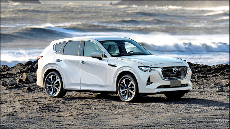 Mazda CX-60採用縱置後驅布局，提供精準的操駕樂趣。