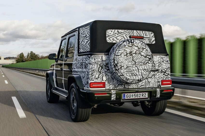 新款 G-Class Cabriolet 採用五門配置及軟式電動頂篷設計。