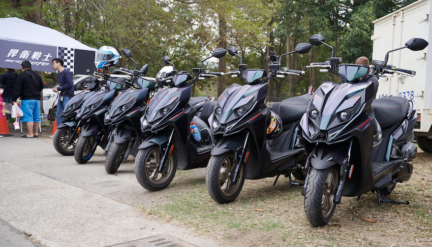 以「魔鬥 Moto」為名，在 2023 年上市的光陽（Kymco）RCS Moto，已從光陽官網下架。