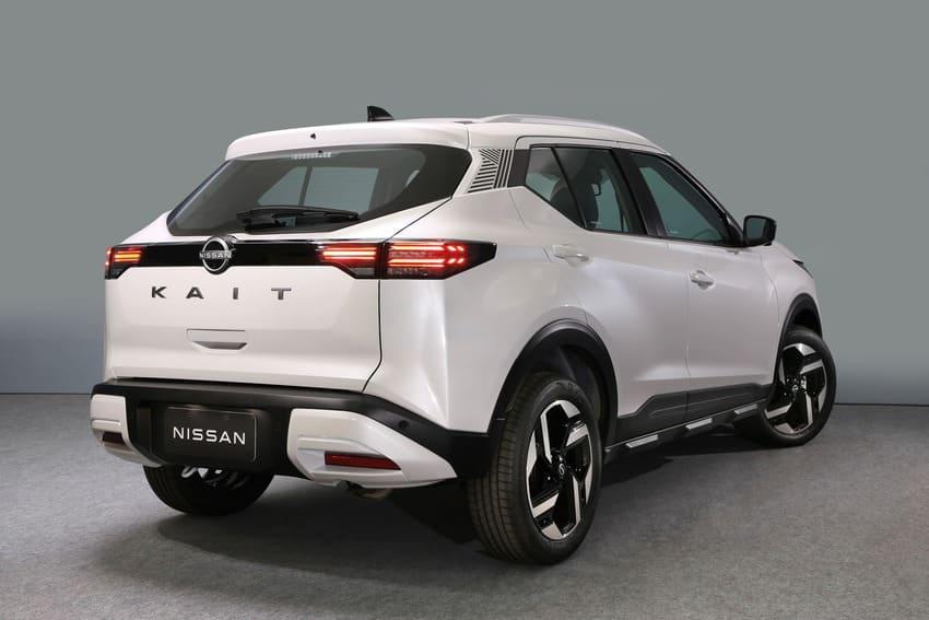 車尾看起來與現行 Kicks 有點相似，但透過全新 LED 尾燈來作為識別。