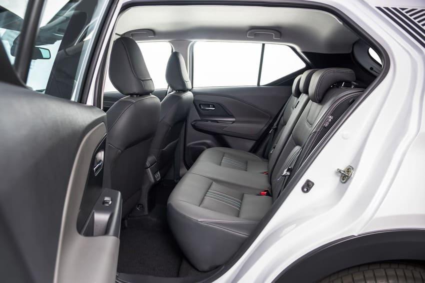 後座空間看起來有在水準之上的表現。