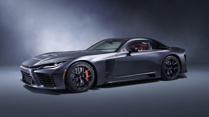 全新 GR GT 擁有強調空力表現的低趴造型。
