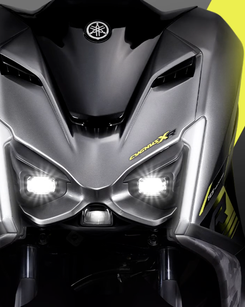 CYGNUS XR 配置 Y-AU 可變色溫頭燈。