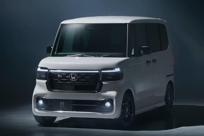 Honda 在日本推出 N-BOX Custom Black Style 特仕版。