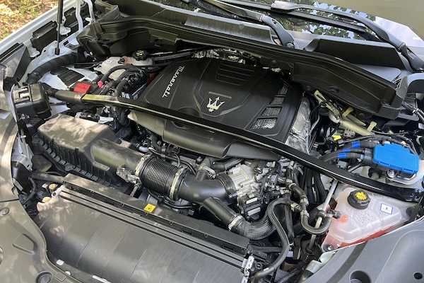 歐盟政策大轉彎！2035 不再禁燃油車  電動車不再唯一解