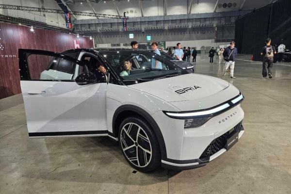 鴻華先進確定要自己賣車！品牌商標與一系列新車名稱曝光