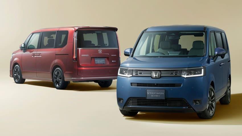 Honda 在日本推出 Step WGN 30 週年特仕版，右為 Air EX、左為 Spada 車型。
