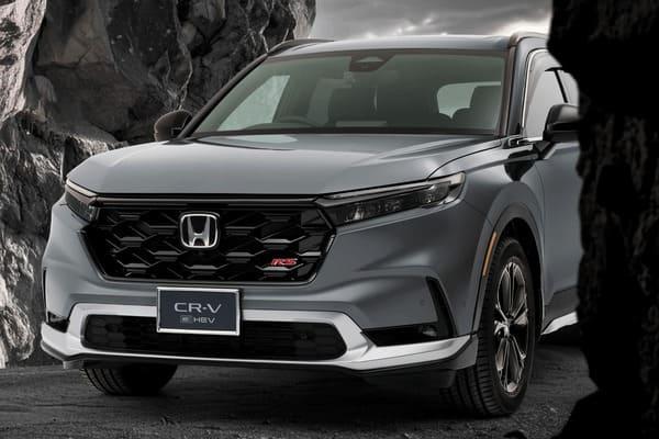 Honda CR-V 油電版造型升級更有吸引力！加裝專屬配件增添豪華韻味