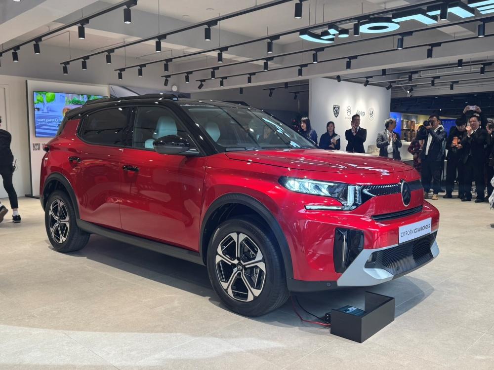 Citroen C3 Aircross 提供 5 人座與 7 人座車型。