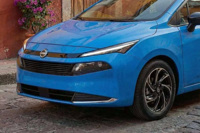 大改款 Versa 擁有全新動感面容，腳下新式樣輪圈也相當吸睛。